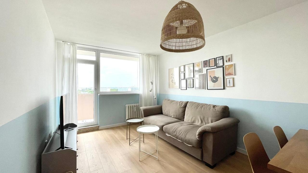 APHOME Apartments - Powstańców Śląskich Breslavia Exterior foto